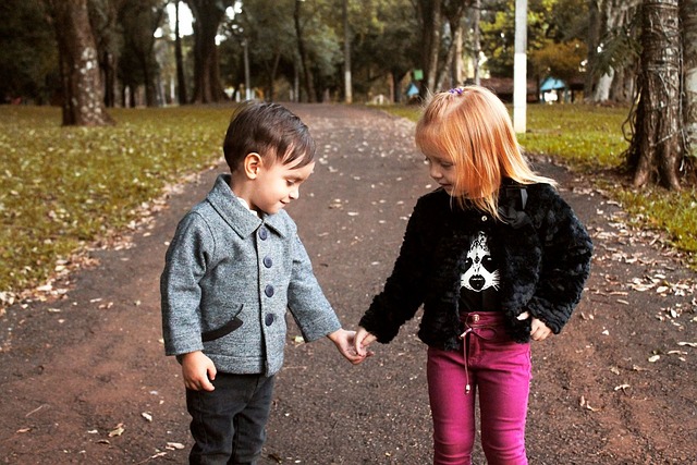 Kleurrijke en comfortabele kindermode: trends en tips Kleurrijke en comfortabele kindermode: trends en tips